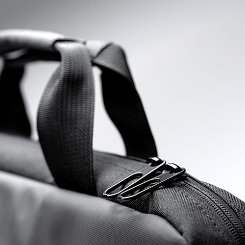 Bolsa para documentos y soporte para PC. La Puente