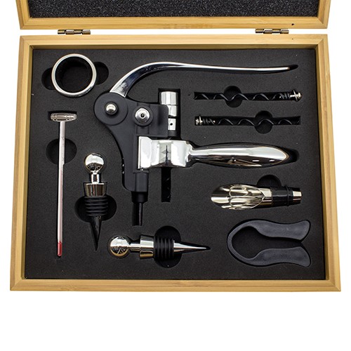 doos met wijnaccessoires