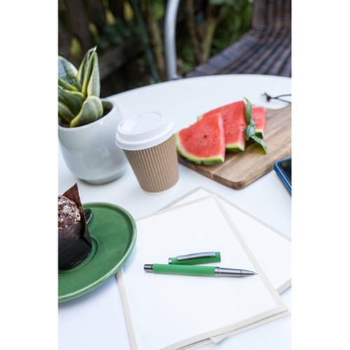 Gel ball pen with cap | Geraldine