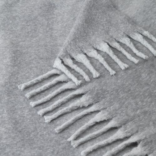 COMFY. Koc z poliestru pochodzącego z recyklingu (100% rPET) (300 g/m²), w dotyku przypominający moher