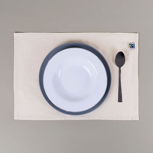 set placemats
