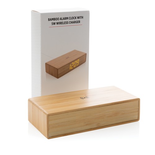 Despertador de bambú con cargador inalámbrico de 5W