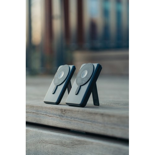 Urban Vitamin Redwood 5-in-1 5.000mAh 20W PD magn. powerbank