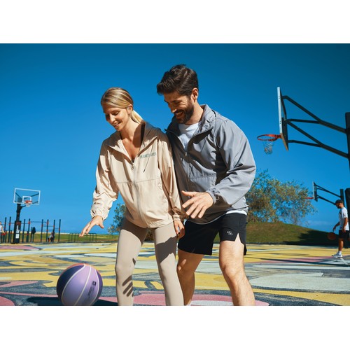 Chaqueta ligera IQONIQ Logan de poliéster reciclado