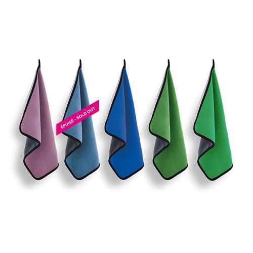 MICROFIBER TOWEL 30 x 40 cm