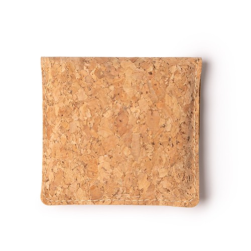 Ashtray with fireproof aluminum interior. Rosane