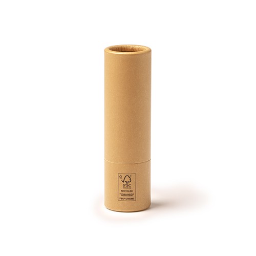 Cocoa butter with recycled cardboard packaging. Ce Taís