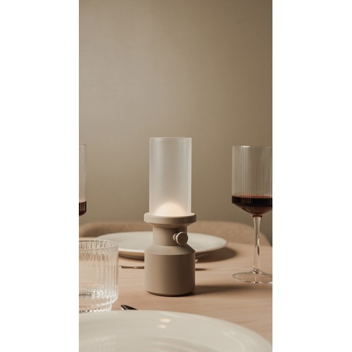 VINGA Niori RCS table lamp