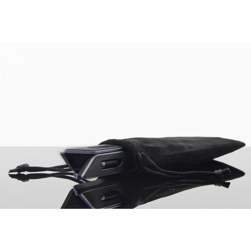 Foldable laptop stand