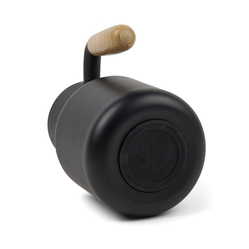 VINGA Pichet 1.2L en acier inoxydable recyclé RCS Arbe