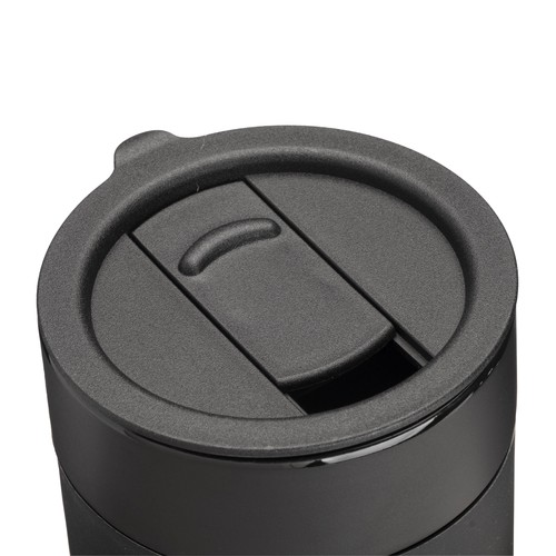 300 ml silicone-coated ceramic mug. Removable PP cap with sliding opening