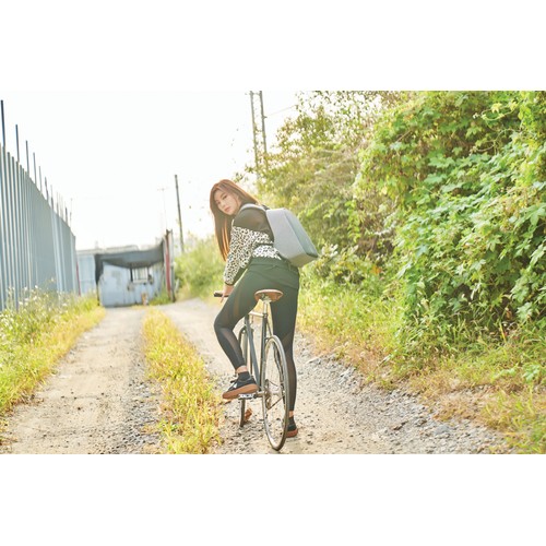 Bobby Hero Small, mochila antirrobo