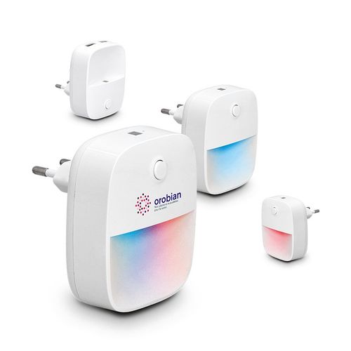 LAMAPARA DE NOCHE CON 2 PUERTOS USB