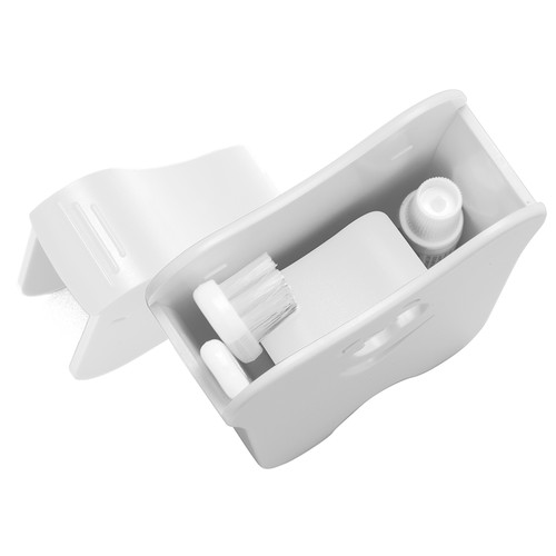 Travel toothbrush set