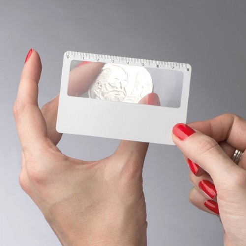 Credit card sized reading lens POSEN