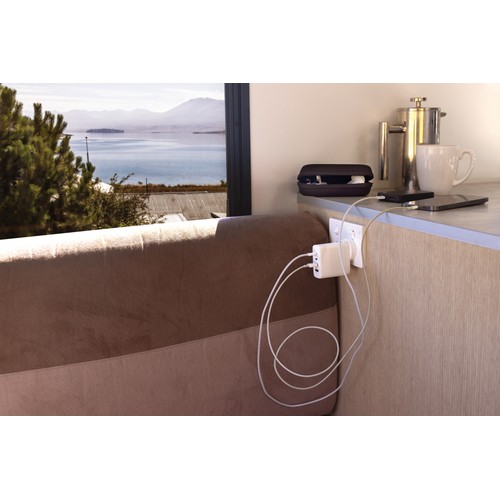 TravelCharge Pro RCS rplastic travel charger with USB C