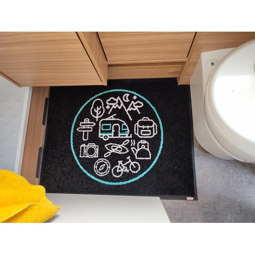Bedrukte deurmatten voor caravans, campers en caravans