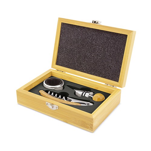 doos met wijnaccessoires