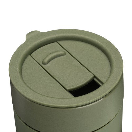 300 ml silicone-coated ceramic mug. Removable PP cap with sliding opening