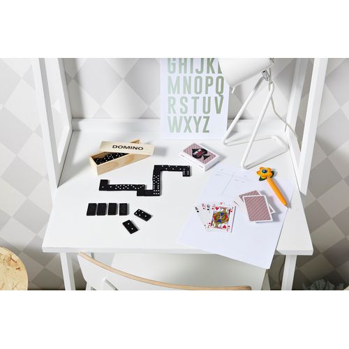 Cardboard box with playing cards Anton