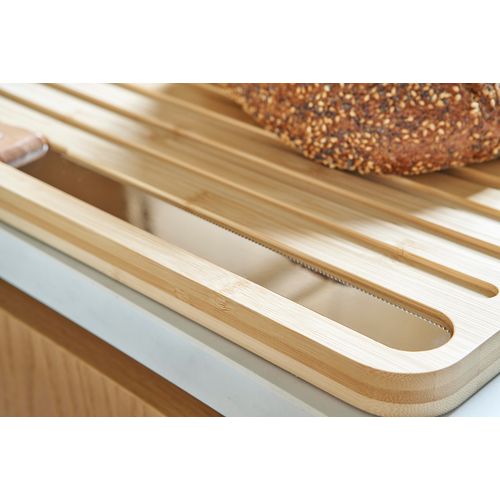 Bamboo bread cutting board Werner