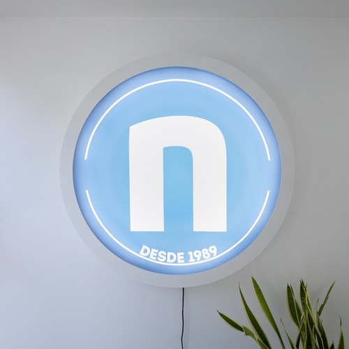 LIGHT BOX 100X100CM CUSTOMIZABLE