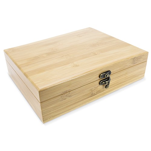 doos met wijnaccessoires