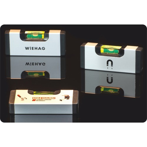 Aluminium spirit level