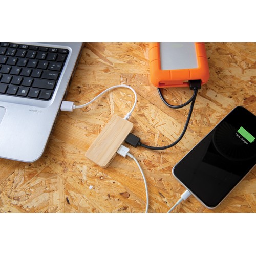 Bamboe hub met type C