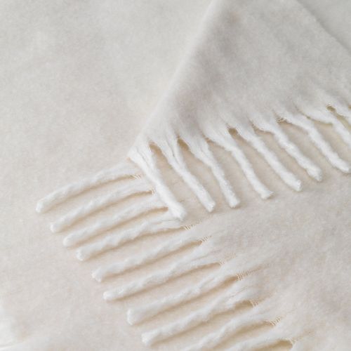 COMFY. Koc z poliestru pochodzącego z recyklingu (100% rPET) (300 g/m²), w dotyku przypominający moher