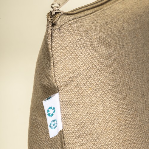 280 g/m2 recycled cotton beauty case with zip and gusset at base