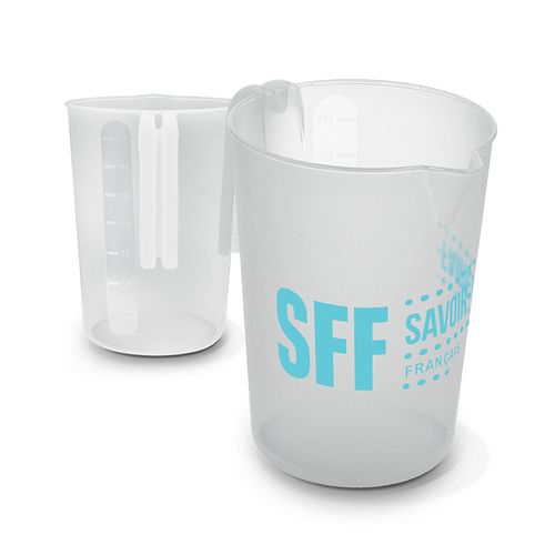 PITCHER 2l This pitcher in plastic (PP) BPA-free, dishwasher-