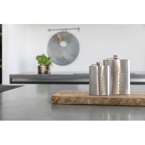 Flasque de 240 ml en acier inoxydable Benedict